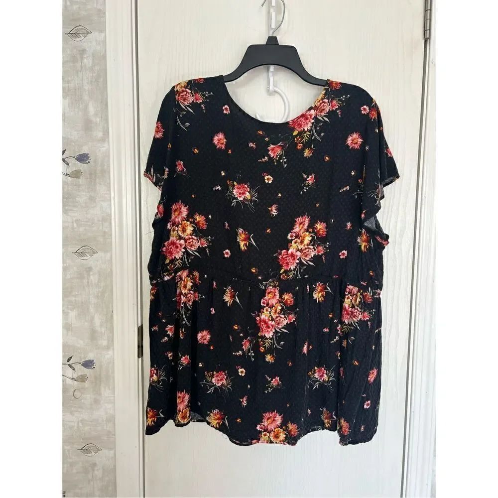 Torrid Blouse   - Picture 2 of 5